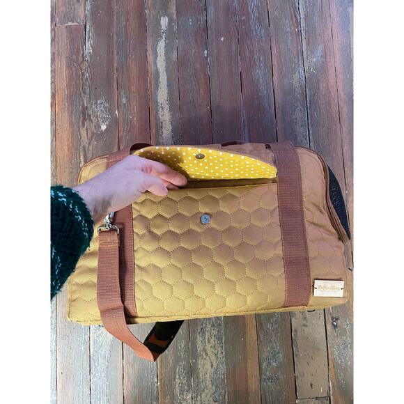 Muffin & Berry Quilted Pet Carrier Bag Tan Canvas Small Dog Cat Travel Tote - Picture 6 of 9